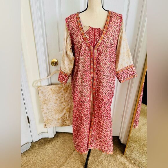 PAKISTANI COUTURE DESIGNER FORMAL BRIDAL DRESS 2 PIECE - Picture 2 of 10